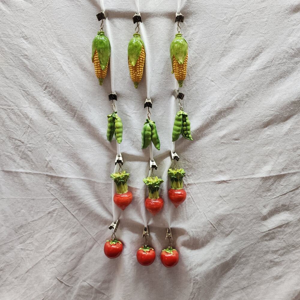 Vtg Set of 12 vegetable clips glass/resin? corn peas tomatoes radish/beets? X